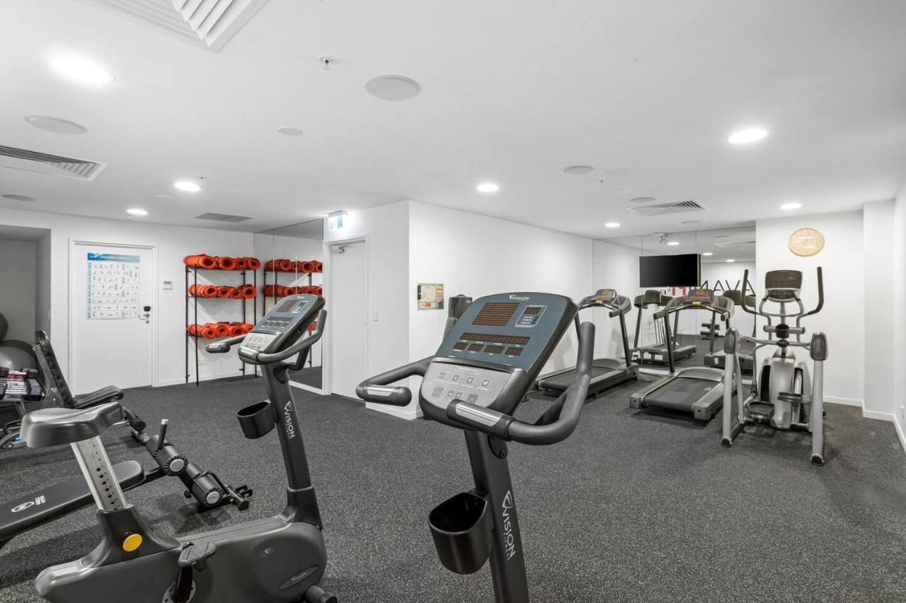 'Beachside Glow' Gleaming Getaway On The Gold Coast Gold Coast
